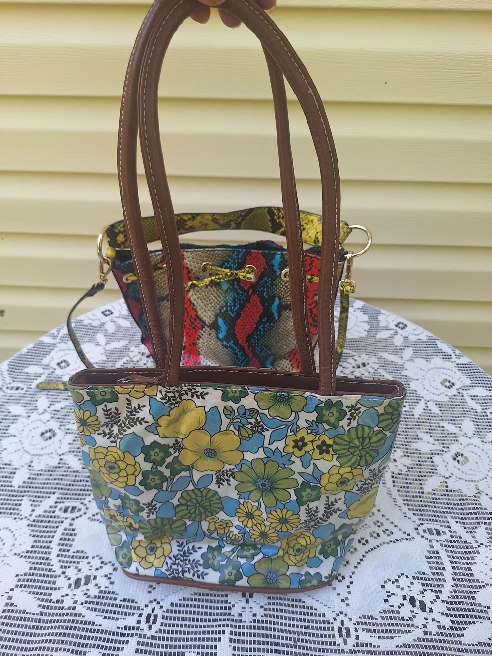 Set of Two Colorful Summer Bags